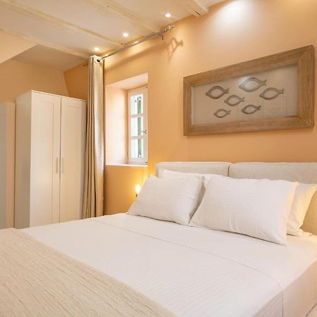 Ydragogeio Rooms Old Town Chania  Exteriör bild