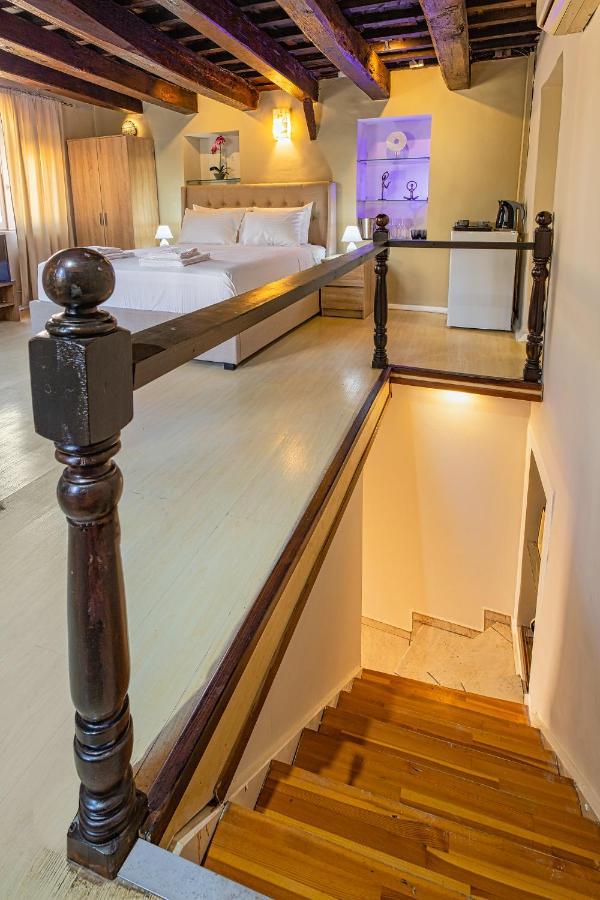 Ydragogeio Rooms Old Town Chania  Exteriör bild
