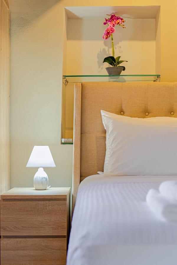 Ydragogeio Rooms Old Town Chania  Exteriör bild