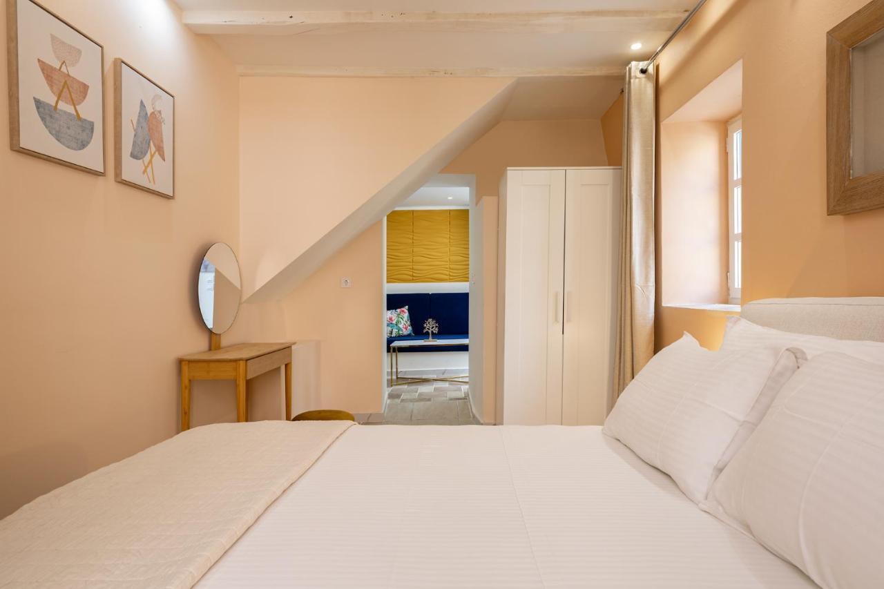 Ydragogeio Rooms Old Town Chania  Exteriör bild